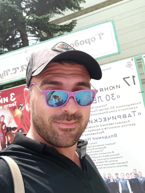 Максим, Строитель, 39 лет, 1 фото. Познакомлюсь с женщиной для любви и серьезных отношений, брака и создания семьи, гостевого брака, дружбы...  Анкета 907429. 