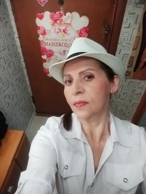 Елена, Москва, 63 года, 1 фото. Познакомлюсь с мужчиной для любви и серьезных отношений, дружбы и общения.  Анкета 907622. 
