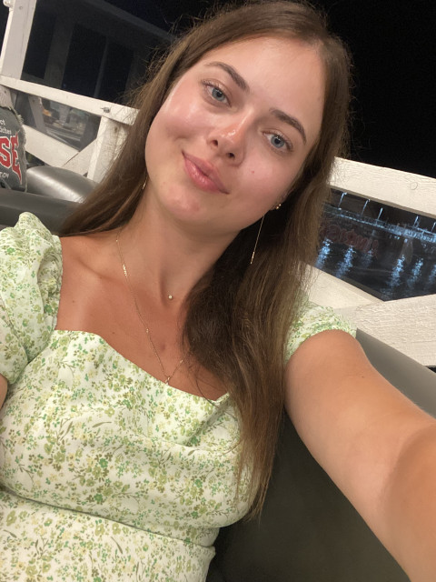Алина, Москва, 30 лет, 1 ребенок. Познакомлюсь с мужчиной для любви и серьезных отношений, брака и создания семьи, воспитания детей.  Анкета 907718. 