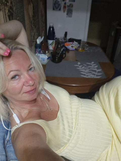 Елена, Россия, Зеленоград, 54 года. Познакомлюсь с мужчиной для дружбы и общения. от 30 до 45 лет.  Анкета 907738. 