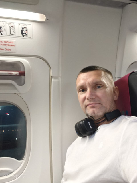 Александр, Санкт-Петербург, м. Пролетарская, 45 лет, 2 ребенка. Он ищет её: женщину для любви и серьезных отношений, брака и создания семьи, дружбы и общения. Обязательно добру  Анкета 907740. 