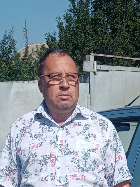 Алексей, Россия, Оренбург, 62 года. Познакомлюсь с женщиной для серьёзных отношений, создания семьи.  Анкета 907937. 