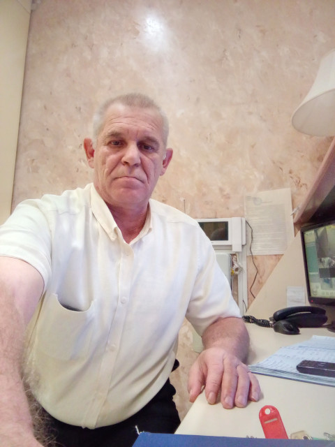 Глеб Диденко, Белоусово, 54 года, 1 ребенок. Он ищет её: Честную снмпачисную и чтобы любила мужчину невзирая на проблемы  Анкета 908040. 