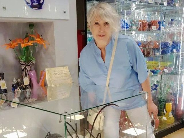 Светлана, Россия, Великий Новгород, 61 год. Она ищет его: Встретить надежного, эмоционально зрелого и заботливого мужчину, рядом с которым чувствовала себя в   Анкета 908050. 