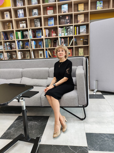 Lana, Россия, Санкт-Петербург, 59 лет. Она ищет его: Я приму тебя без условий — просто потому, что ты есть. 
Не буду требовать невозможного и не стану т  Анкета 908210. 