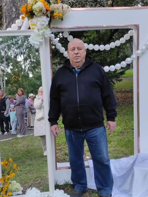Раис, Чистополь, 62 года, 3 ребенка, 2 фото. Нормальный,адекватный Пенсионер