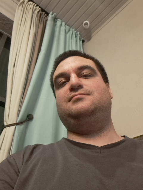 Александр, Россия, Москва, 31 год. Он ищет её: Ищу девушку для отношений с перспективой создания семьи. Свободные отношения также рассматриваю.  Анкета 908300. 