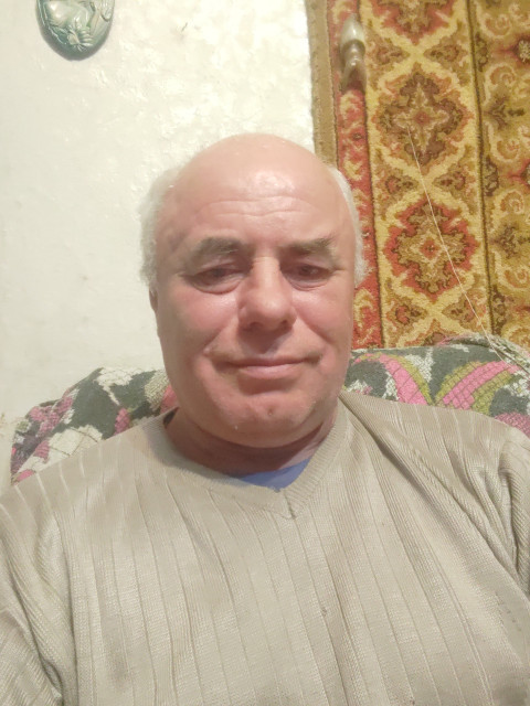 Александр, Россия, Майкоп, 55 лет. Познакомлюсь с женщиной для гостевого брака, дружбы и общения.  Анкета 908528. 