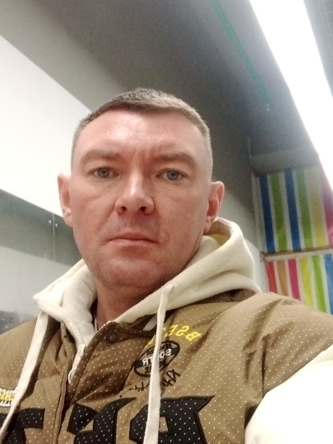 Андрей, Россия, Москва, 40 лет, 1 ребенок. Он ищет её: женщину для любви и серьезных отношений, брака и создания семьи, воспитания детей, рождения совместн  Анкета 908680. 