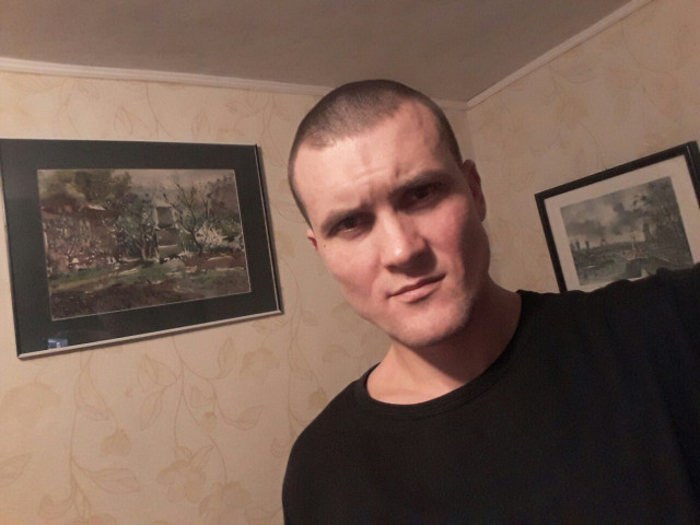 Роман, Енакиево, 42 года, 3 фото. Познакомлюсь с женщиной для любви и серьезных отношений.  Анкета 908729. 