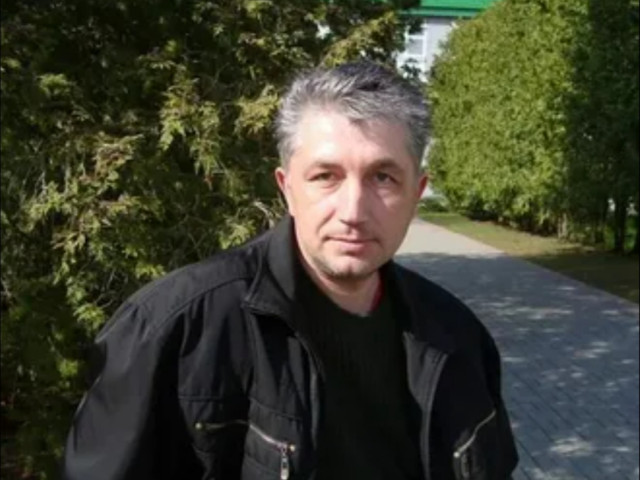 Александр, Архангельск, 47 лет, 2 ребенка. Познакомлюсь с женщиной для любви и серьезных отношений, брака и создания семьи, гостевого брака, воспитания...  Анкета 908834. 