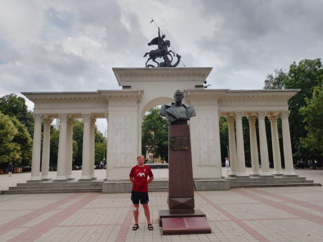 Роман, Москва, 42 года, 2 ребенка, 3 фото. Познакомлюсь с женщиной для любви и серьезных отношений, дружбы и общения.  Анкета 908843. 