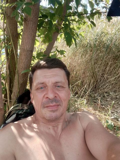 Павел, Россия, Донецк, 57 лет, 2 ребенка. Познакомлюсь с женщиной для любви и серьезных отношений, дружбы и общения.  Анкета 908973. 