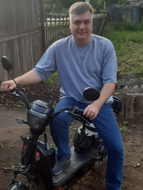 Олег, Россия, Самара, 48 лет, 1 ребенок. Познакомлюсь с женщиной для любви и серьезных отношений, брака и создания семьи, воспитания детей.  Анкета 909061. 