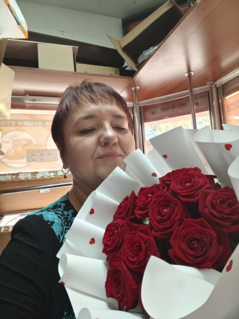 Ирина, Россия, Бологое, 48 лет, 1 ребенок. Познакомлюсь с мужчиной для любви и серьезных отношений, брака и создания семьи.  Анкета 909121. 