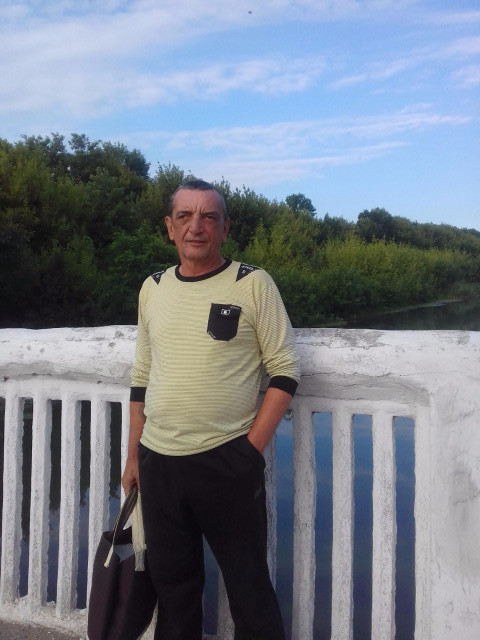 Георгии Цимбалов, Украина, Макеевка. Фото на сайте ГдеПапа.Ру
