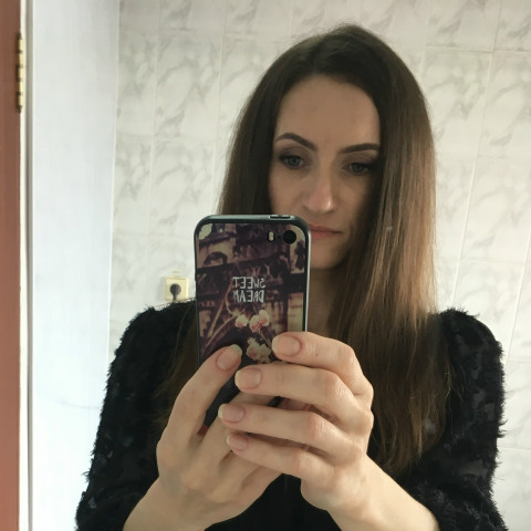 Анюта Кошевая, Темрюк, 42 года, 2 ребенка, 1 фото. Ищу: Мужчина определяют его поступки, а не слова.
Цель знакомства - серьезный отношения.  Анкета 909981. 
