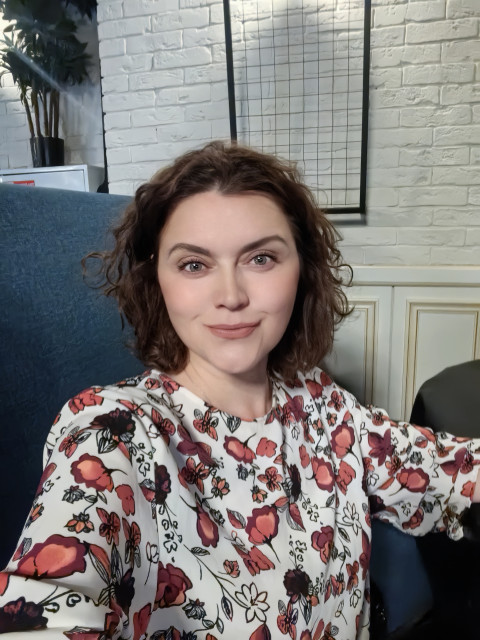 V, Россия, Курск, 43 года, 3 ребенка. Познакомлюсь с мужчиной для любви и серьезных отношений, брака и создания семьи.  Анкета 910032. 