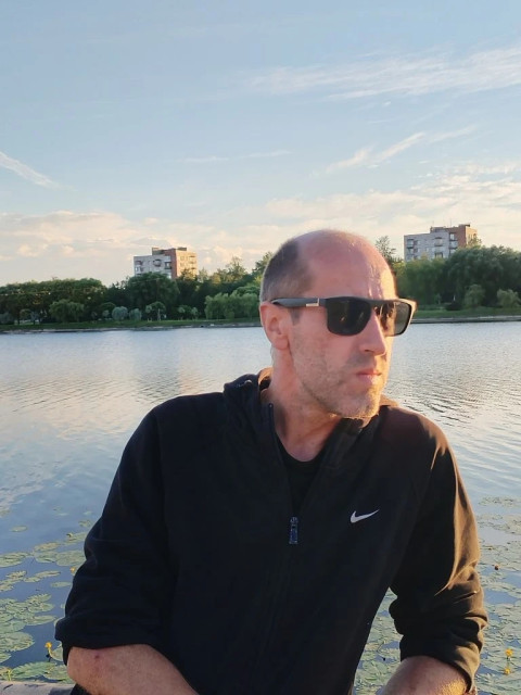 Дмитрий, Россия, Колпино, 42 года, 2 ребенка. Познакомлюсь с женщиной для любви и серьезных отношений, дружбы и общения.  Анкета 910095. 