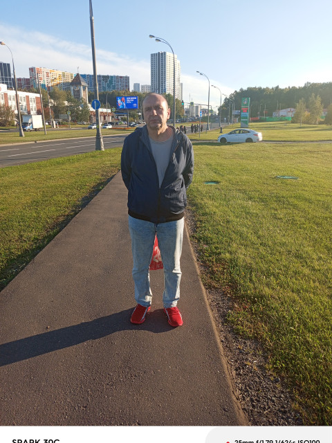 Олег, Москва, м. Бульвар Дмитрия Донского, 57 лет, 1 ребенок. Ищу: Лет 50 стройная без вредных привычек.  Анкета 910206. 