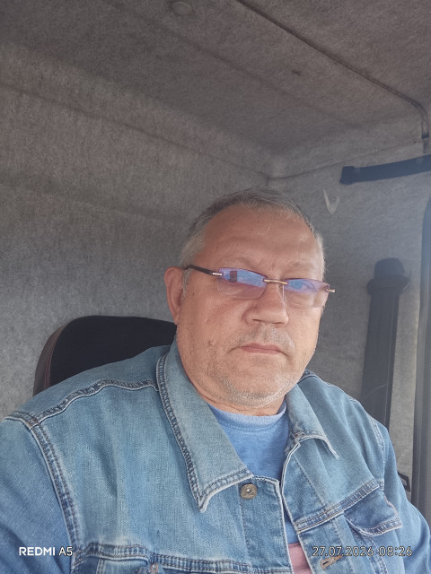 Александр, Макеевка, 50 лет, 1 ребенок. Ищу: Женщина,которая будет близка даже на расстоянии.  Анкета 910337. 