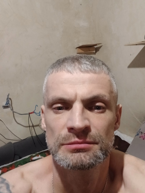 Виталий, Уфа, 40 лет, 2 фото. Познакомлюсь с женщиной для любви и серьезных отношений, брака и создания семьи, дружбы и общения.  Анкета 910384. 