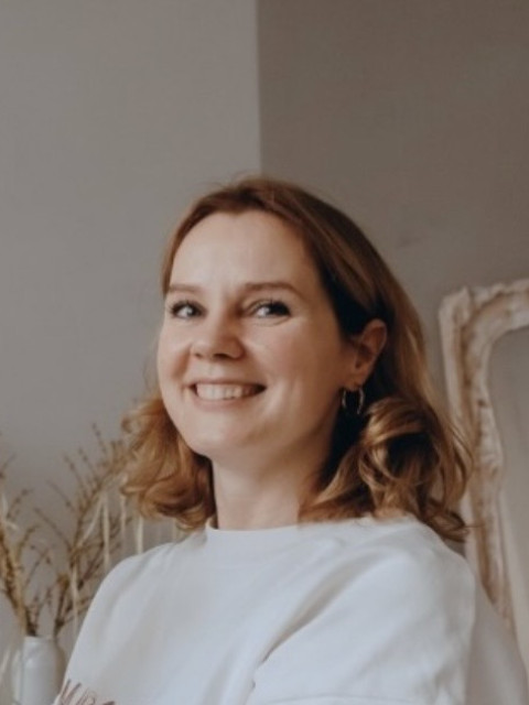 Татьяна, Москва, 42 года, 1 ребенок, 3 фото. Познакомлюсь с мужчиной для любви и серьезных отношений, брака и создания семьи, воспитания детей.  Анкета 910416. 