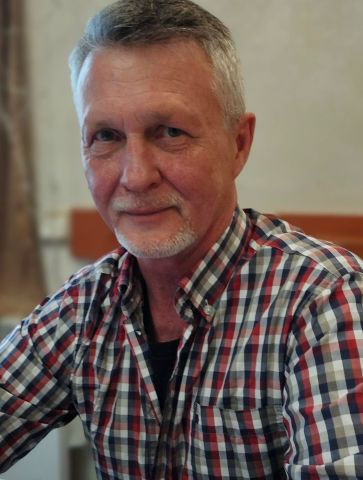 Рудольф, Россия, Нижний Новгород, 61 год, 1 ребенок. Ищу: Душа у женщины легка и вечно склонна к укоризне:
то нету в жизни мужика, то есть мужик, но нету жизни....  Анкета 910526. 