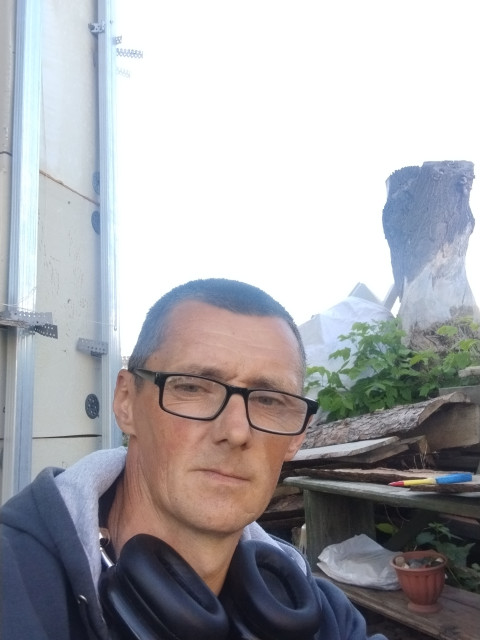 Сергей Азаров, Россия, Оренбург, 42 года. Ищу: Одинокую можно даже с детьми до 45. 48 лет  Анкета 910713. 