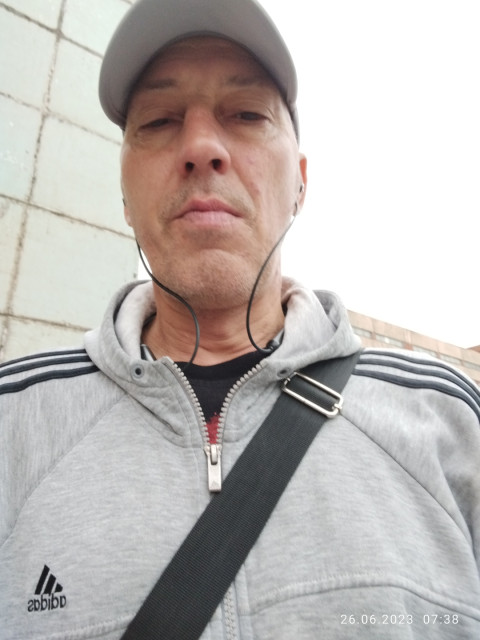 Николай, Красноармейск, 46 лет. Познакомлюсь с женщиной для дружбы и общения.  Анкета 911064. 