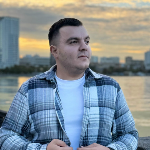 Давид Бакунц, Россия, Москва, 27 лет. Познакомлюсь для серьезных отношений и создания семьи.