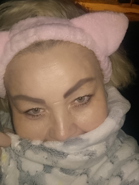 Анастасия, Россия, Екатеринбург, 43 года, 1 ребенок. Она ищет его: мужчину для любви и серьезных отношений, брака и создания семьи, дружбы и общения.  Анкета 911670. 