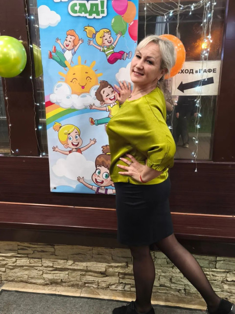 Лена, Россия, Москва, 48 лет, 2 ребенка. Познакомлюсь с мужчиной для любви и серьезных отношений, брака и создания семьи, гостевого брака, воспитания...  Анкета 911903. 