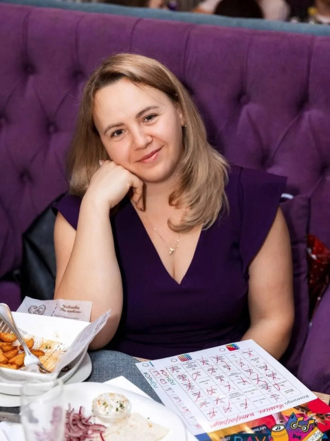 Анна, Россия, Москва, 40 лет, 2 ребенка. Познакомлюсь для серьезных отношений и создания семьи.