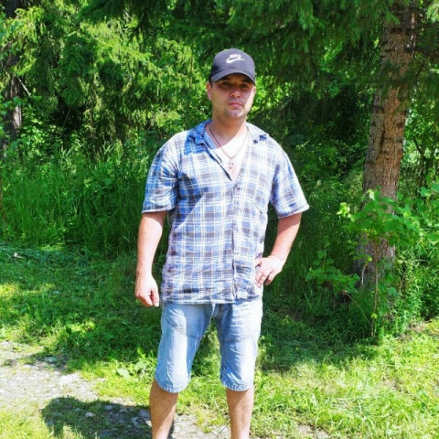 Игорь Смоляков, Бийск, 35 лет, 2 ребенка, 1 фото. Сайт одиноких мам и пап ГдеПапа.Ру