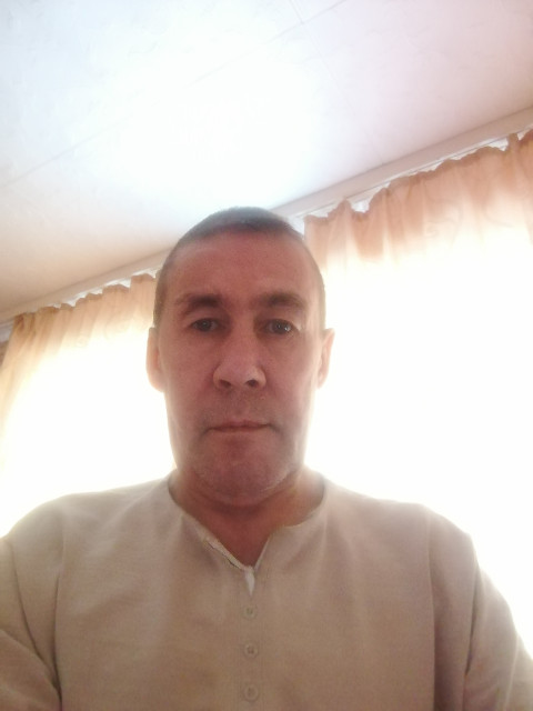 Радик, Россия, Уфа, 51 год. Познакомлюсь с женщиной для любви и серьезных отношений, гостевого брака Нормальной во всех отношениях,...  Анкета 912995. 