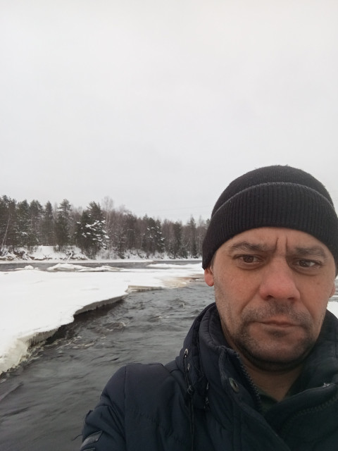 Юрий, Россия, Кондопога, 42 года, 1 ребенок. Познакомлюсь с женщиной для дружбы и общения.  Анкета 913017. 