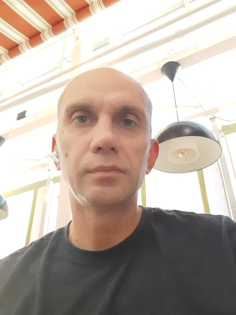 Евгений, Санкт-Петербург, 47 лет, 1 ребенок. Познакомлюсь с женщиной для любви и серьезных отношений, брака и создания семьи, дружбы и общения.  Анкета 913164. 