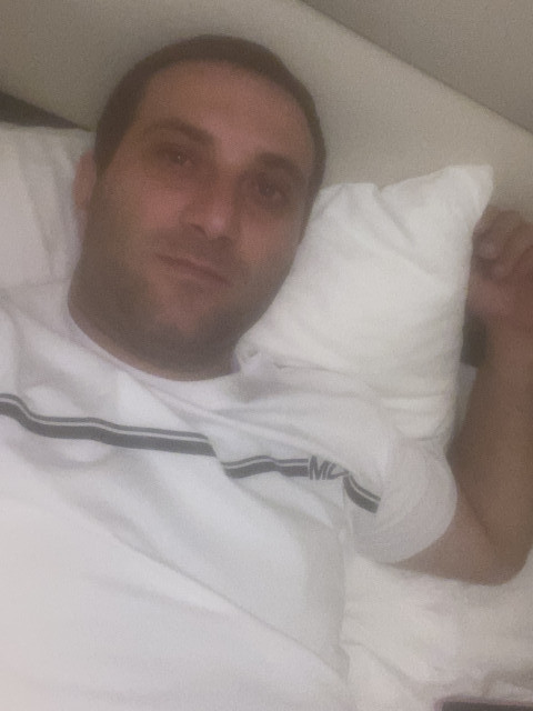 Рамин, Россия, Сочи, 33 года, 2 ребенка. Он ищет её: женщину для гостевого брака, дружбы и общения.  Анкета 913170. 