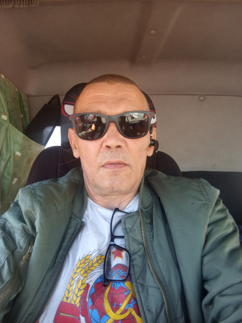 Кирилл, Санкт-Петербург, м. Проспект Славы, 52 года. Познакомлюсь с женщиной для любви и серьезных отношений. Простую, обычную женщину. Которая хочет семью...  Анкета 913334. 