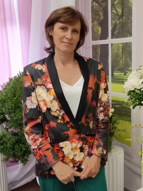 Диана, Санкт-Петербург, м. Ладожская, 53 года, 1 ребенок. Познакомлюсь с мужчиной примерно моего возраста для дружбы и общения, для совместного отдыха и проведения...  Анкета 913446. 