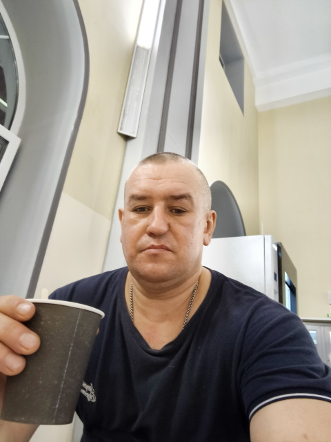 Alexander, Вышний Волочёк, 42 года, 1 ребенок. Познакомлюсь с женщиной для любви и серьезных отношений, дружбы и общения.  Анкета 913536. 