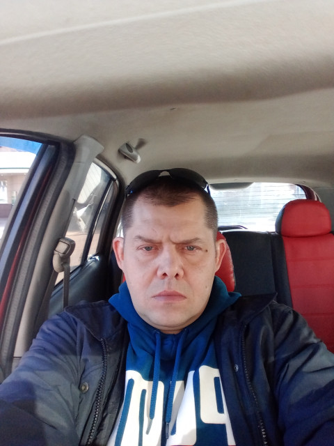Дима, Россия, Рязань, 43 года. Познакомлюсь с женщиной для любви и серьезных отношений, брака и создания семьи, воспитания детей.  Анкета 913547. 