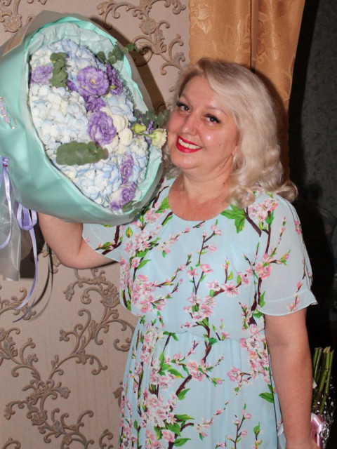 Елена, Донецк, 51 год, 1 ребенок. Расскажу, все о себе, при общении