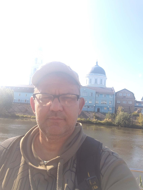 Александр, Россия, Москва, 45 лет, 2 ребенка. Познакомлюсь с женщиной для любви и серьезных отношений, брака и создания семьи, дружбы и общения.  Анкета 913869. 