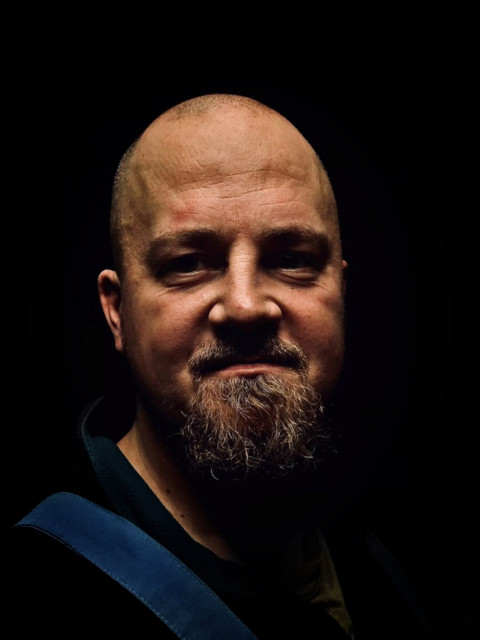Сергей, Россия, Гатчина, 40 лет, 1 ребенок. Познакомлюсь с женщиной для любви и серьезных отношений, брака и создания семьи, гостевого брака, воспитания...  Анкета 914076. 