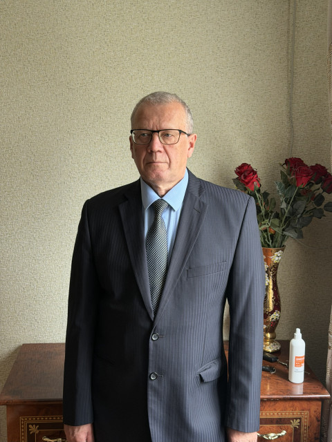 Сергей, Россия, Краснодар, 67 лет. Ищу: Милые женщины! Поймите меня правильно, общаюсь только с теми, кто разместил свое фото. Я ведь от вас...  Анкета 914135. 