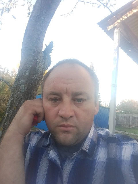 Виктор, Ульяновск, 40 лет, 2 ребенка, 1 фото. Познакомлюсь с женщиной для любви и серьезных отношений, брака и создания семьи, воспитания детей, рождения...  Анкета 914225. 