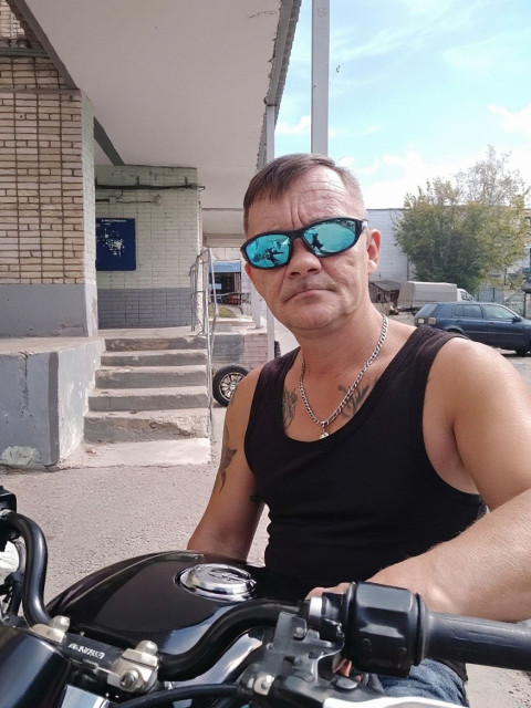 Роман, Россия, Новомосковск, 46 лет. Познакомлюсь с женщиной для любви и серьезных отношений, брака и создания семьи.  Анкета 914309. 