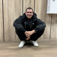 Милан, Россия, Назрань, 28 лет
